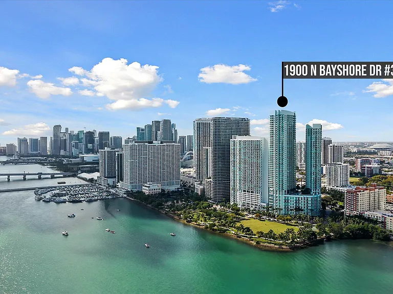 1900 N Bayshore Dr #3702 — Photo 24