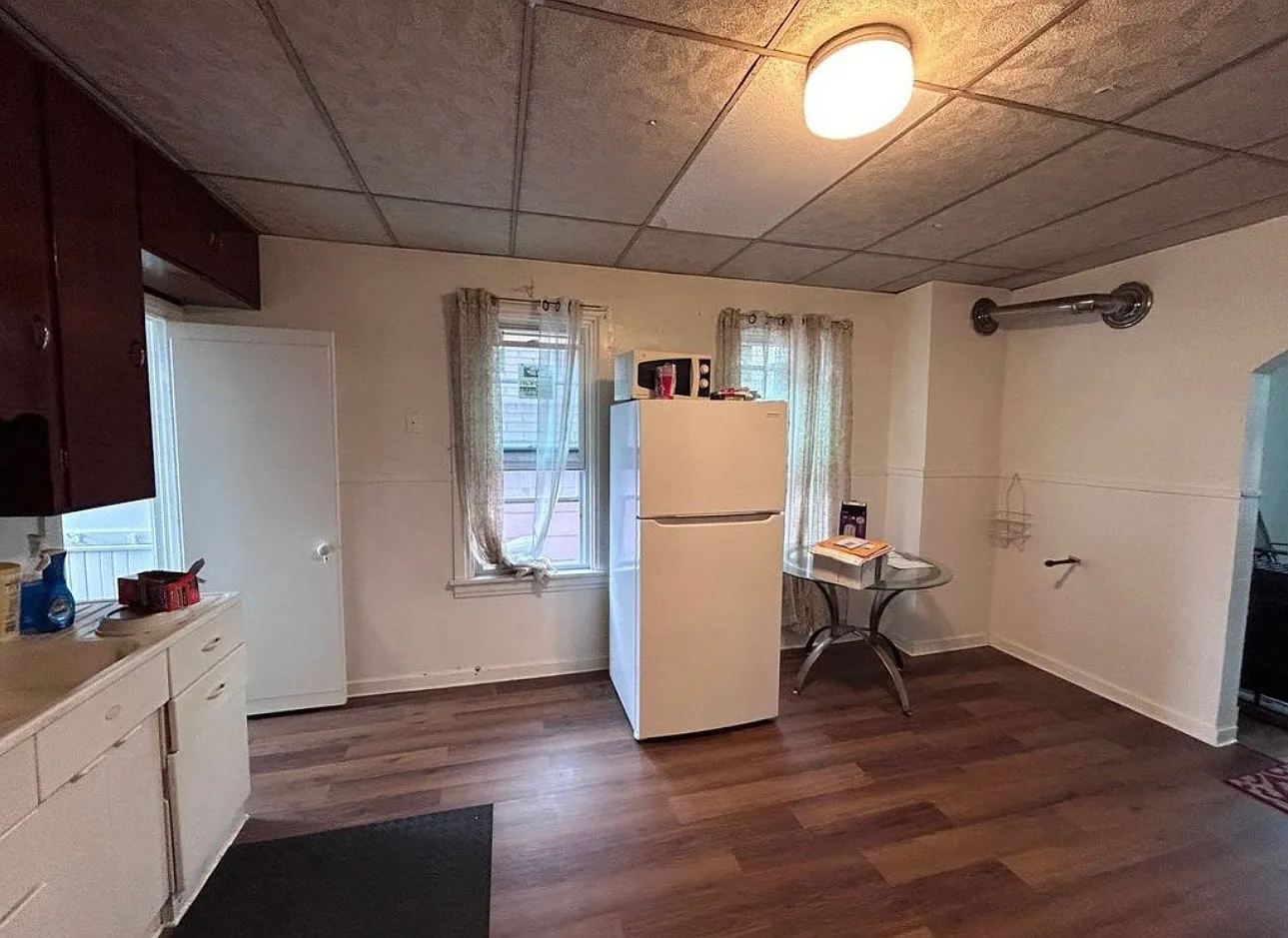 2 bed, 600 sqft, $1,000 — Photo 2