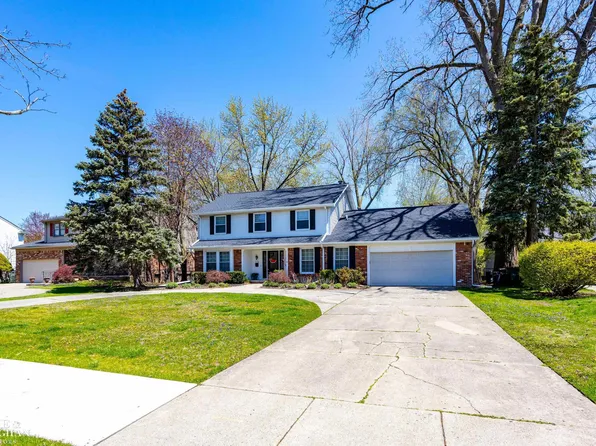 774 Middlesex Rd, Grosse Pointe Park, MI 48230