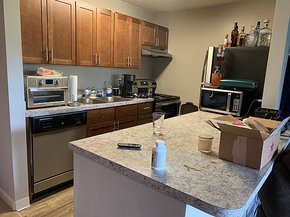 3rd image of 304 Willow Pond Ct #304