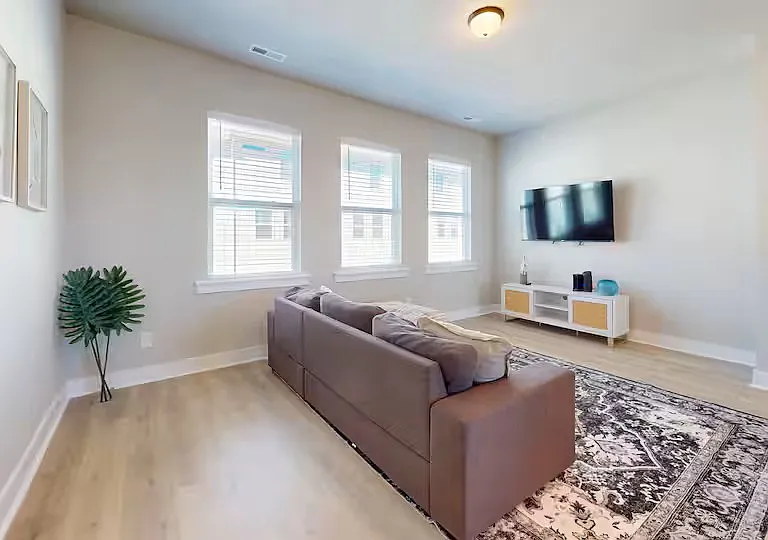 4122 Salient St — Photo 13