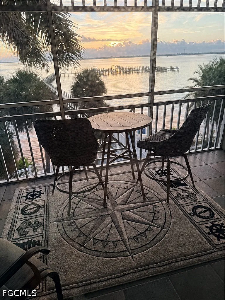 3 bed, 2.5 bath, 1769 sqft, $4,200 — Photo 4