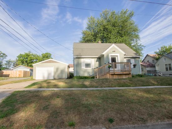 1451 Barclay St Muskegon Mi 49441 Zillow