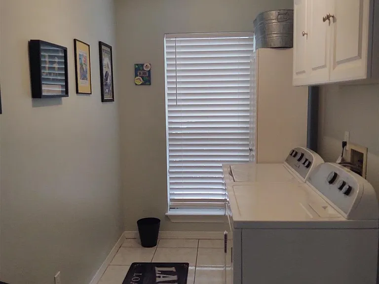 5412 Rowe Trl — Photo 10