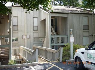 10248 Iron Mill Rd, North Chesterfield, VA 23235