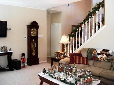 4th image of 7405 Catlow Ct