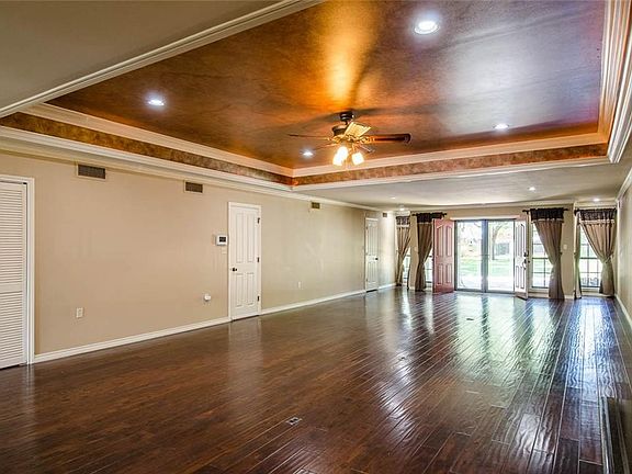 4th image of 1712 Bowie Cir