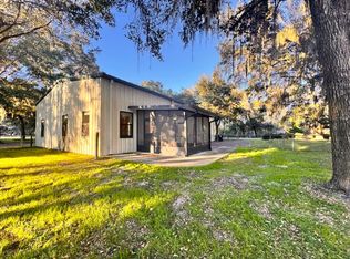 1467 Rivers Rd, Green Cove Springs, FL 32043