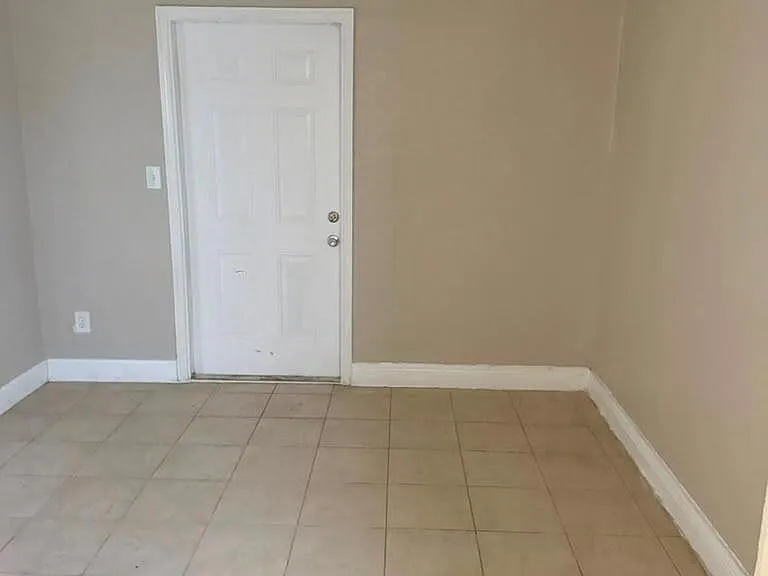 9519 Birmingham Dr — Photo 17