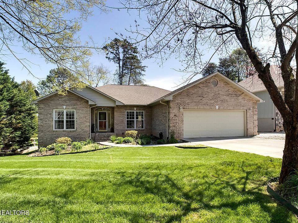 1st image of 229 Oligi Cir