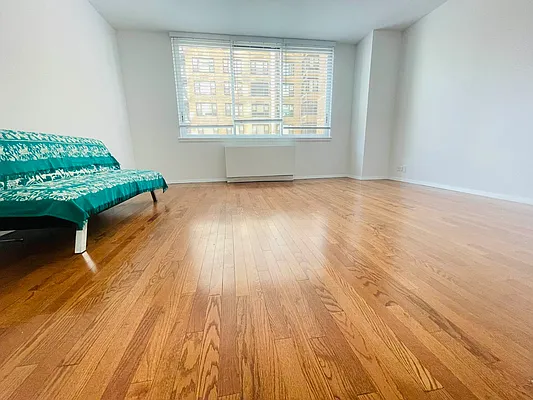 Rented by Oxford Property Group | media 2