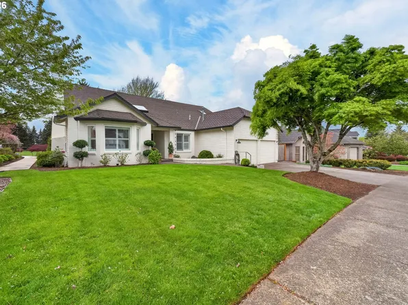 20390 NW Quail Hollow Dr, Portland, OR 97229