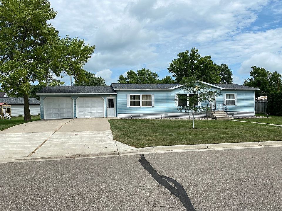 1st image of 608 Elm Ave E