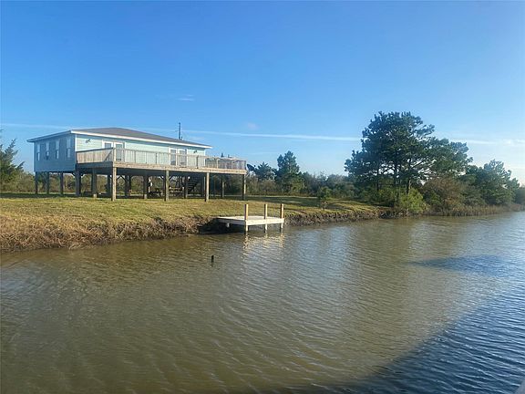 2nd image of 510 Flamingo Dr
