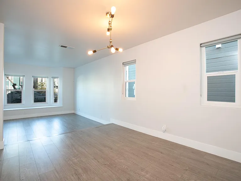 14929 Grevillea Ave — Photo 10