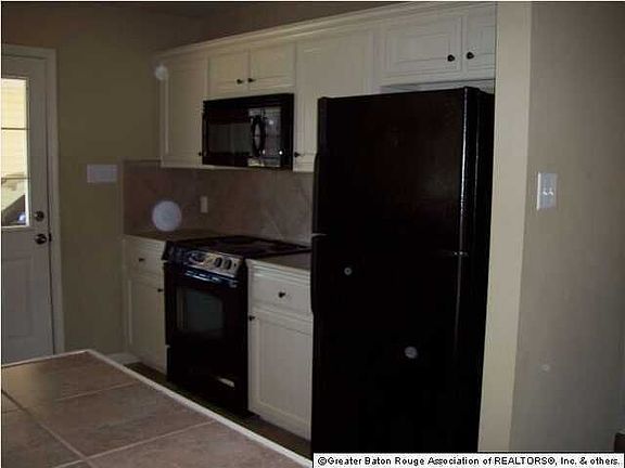 4th image of 33691 Fairhaven Ave