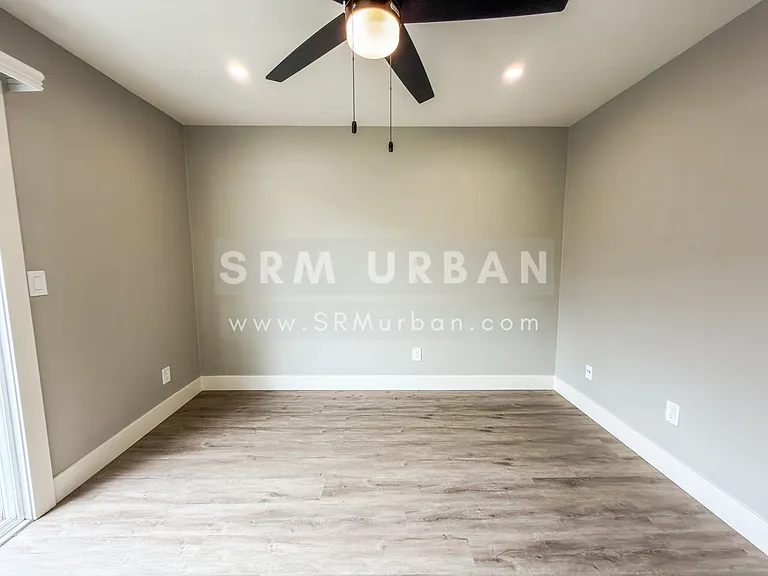 3041 C St #9 — Photo 16