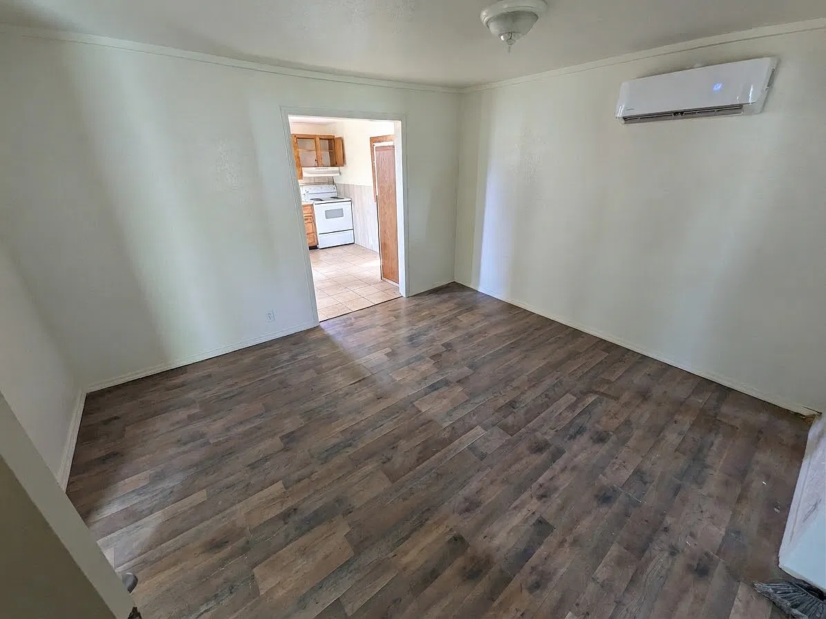 1 bed, 900 sqft, $850 — Photo 4