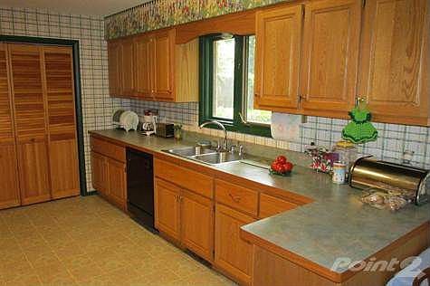 4th image of 658 County Road 466