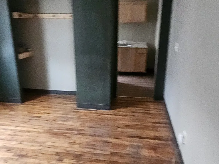 5230 Hunter Ave — Photo 12