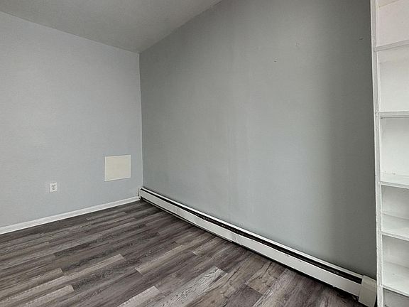 5th image of 1702 Wagner Ave