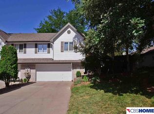 1728 N 93rd St, Omaha, NE 68114