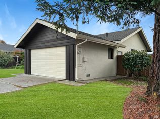 5920 Montecito Blvd, Santa Rosa, CA 95409