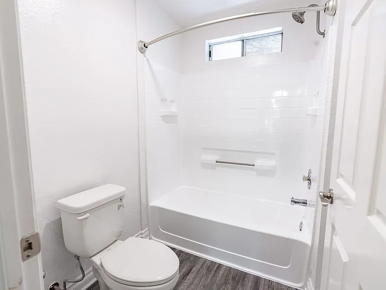 14056 Valleyheart Dr. — Photo 15