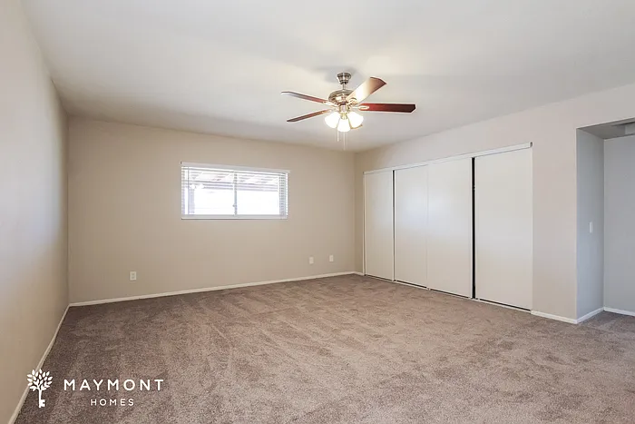 3143 W Julie Dr — Photo 9