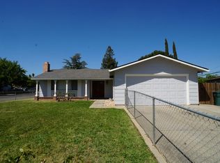 3905 Thornhill Dr, Sacramento, CA 95826