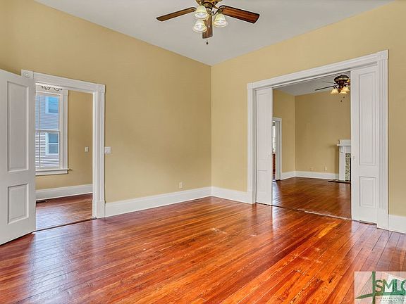 5th image of 224 W 41st Street