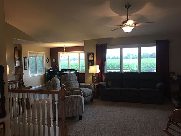 5th image of 703 11th Avenue Pl