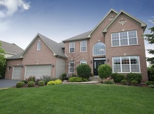 1799 Andover Ln, Crystal Lake, IL 60014