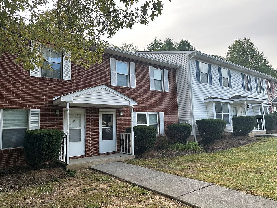 1st image of 244 Janie Ln