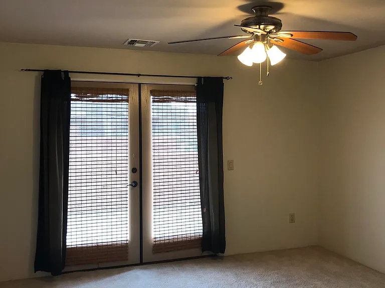 3149 N Olsen Ave — Photo 20
