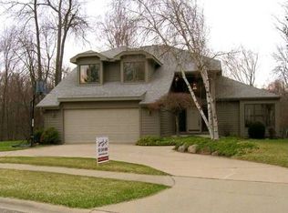 2561 Sundance Ln, Okemos, MI 48864