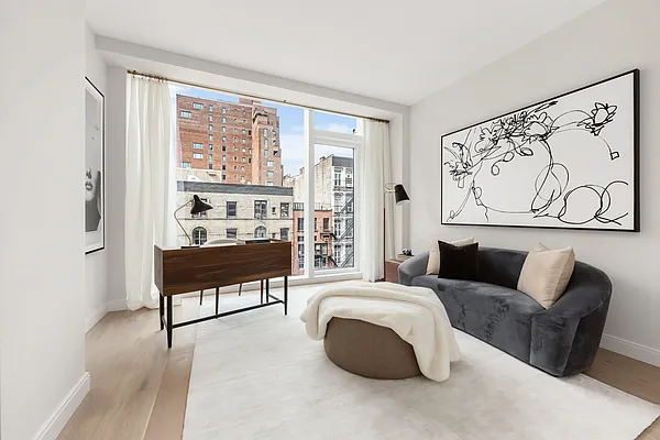 Sold by Nest Seekers International | media 1