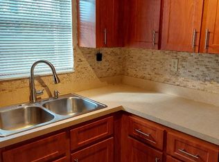 2437 Harding St, Hollywood, FL 33020