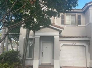 5767 NW 113th Ave, Doral, FL 33178