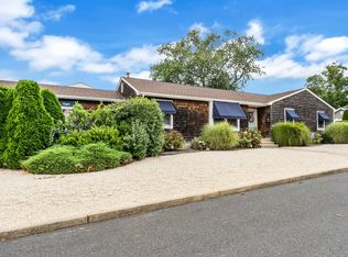 552 Ocean Rd, Spring Lake, NJ 07762
