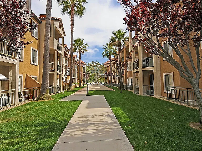 2020 Camino De La Reina — Photo 18