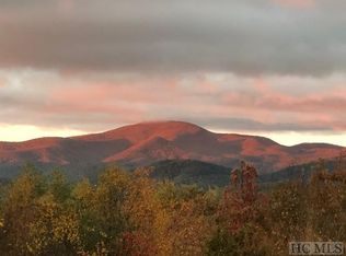 356 Old Orchard Rd, Highlands, NC 28741