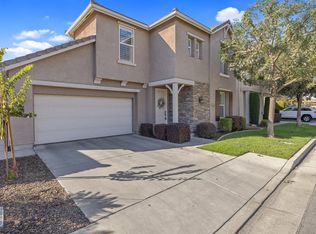3233 N Kayenta St, Visalia, CA 93291