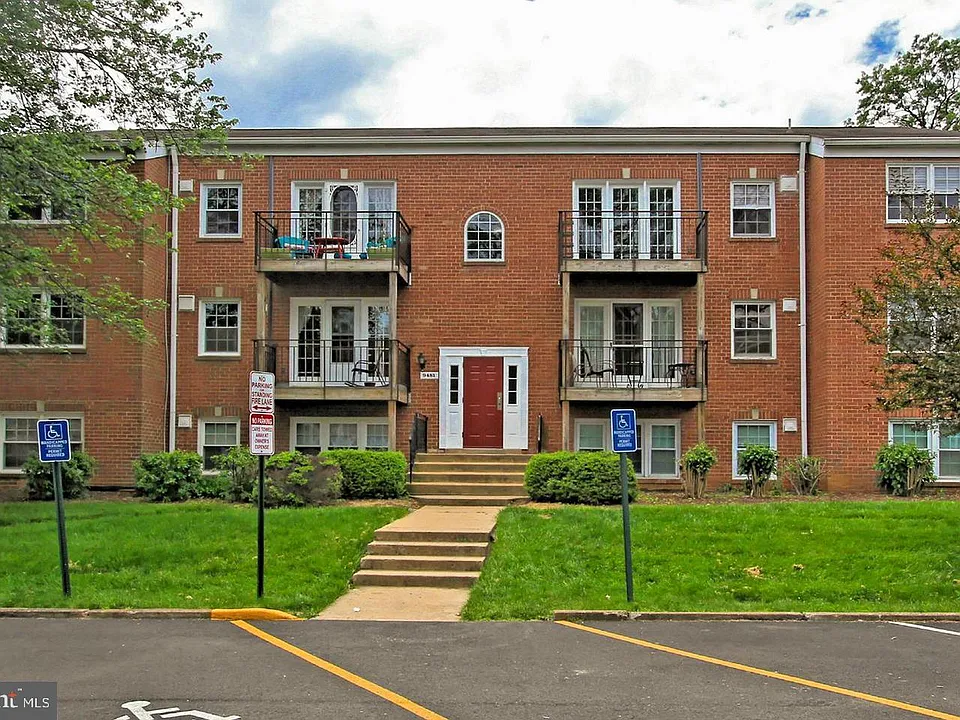 9481 Fairfax Blvd #304