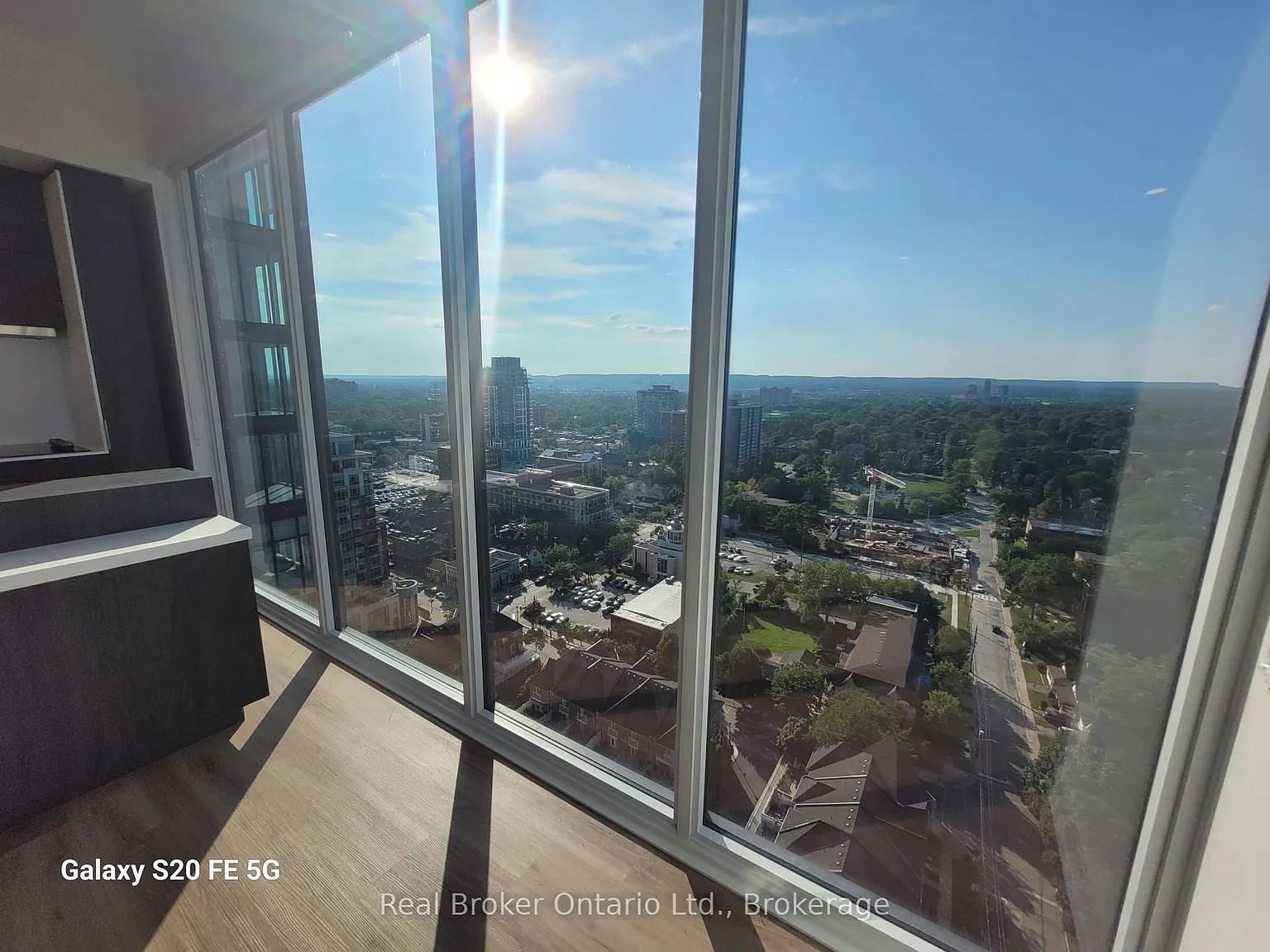 Nautique Lakefront Residences — Photo 4