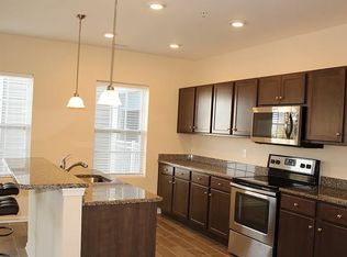 721 Water St #206, Seaford, DE 19973