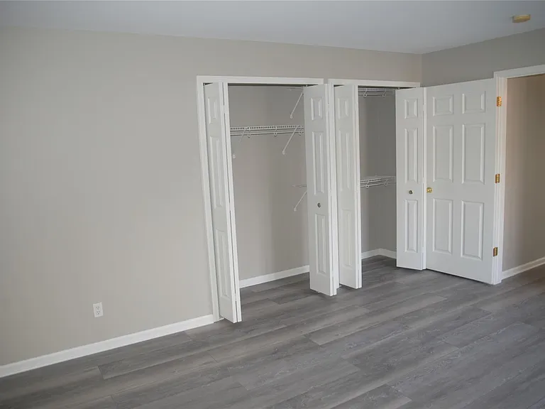 5400 Pine Aires Dr — Photo 11