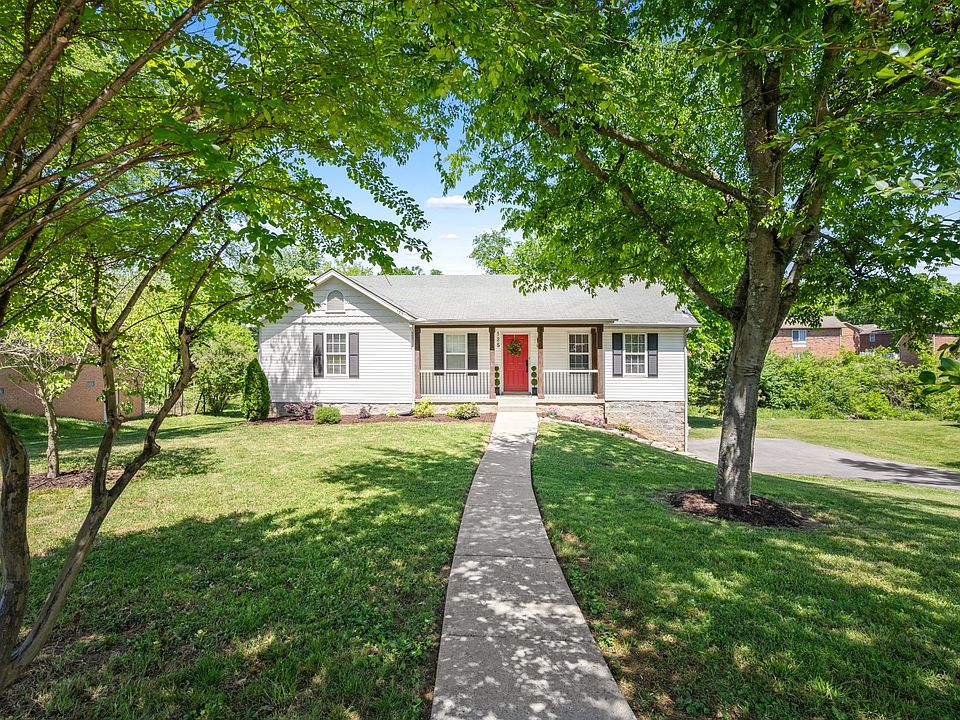1st image of 125 Branford Dr