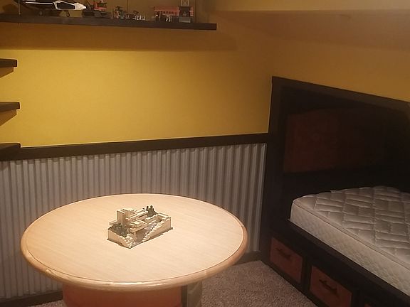 5th image of 5588 Park Ave