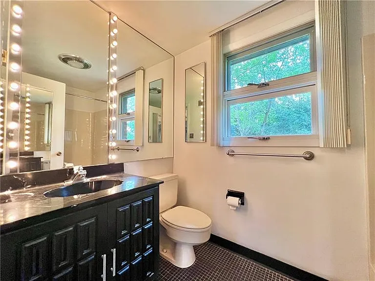 112 Pheasant Dr — Photo 17